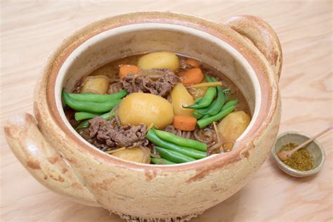 Japanese Beef & Potato Stew – Happy Donabe Life