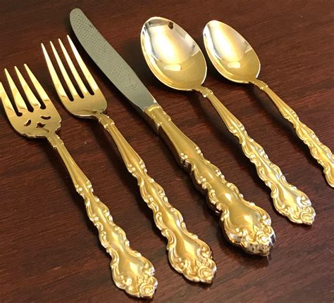 Gold Flatware, Oneida Community Gold Flatware, 5 piece Place setting, elegant pattern, Oneida ...