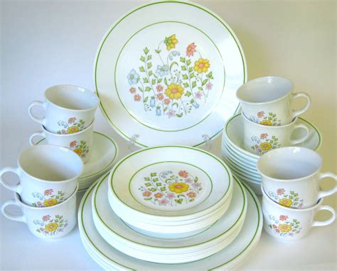 48-Pc Corelle Meadow Dinnerware Set for 8 | Etsy