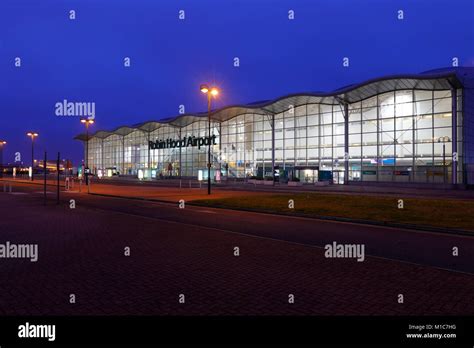 Doncaster Sheffield Airport Stock Photo - Alamy