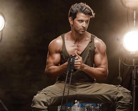 Hrithik Roshan Becomes World’s Most Handsome Actors 2018, BEATS Chris Evans And Henry Cavill ...