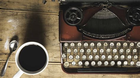 Antique Typewriter Wallpapers - 4k, HD Antique Typewriter Backgrounds on WallpaperBat