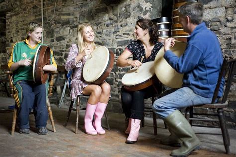 TOP 5 IRISH INSTRUMENTS to learn to make a trad band