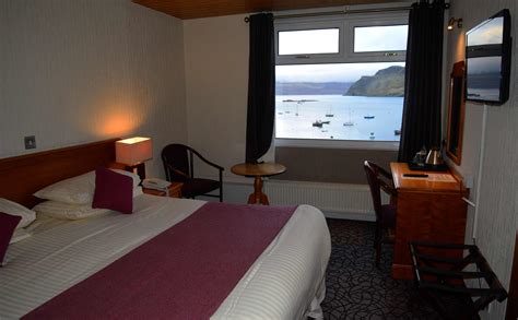 Excellent Rooms in Portree at The Royal Hotel with Sea Views En suite and WIFI