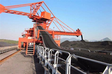 Types of Conveyor Belts Used in Coal Mining - Lakhotia India Private Limited