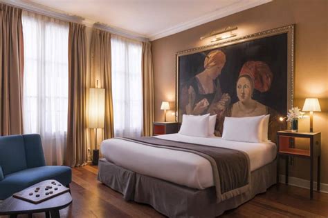 Unique Hotels in Paris - Themed Hotel Rooms for Couples – World In Paris