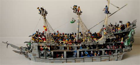 LEGO IDEAS - Flying Dutchman