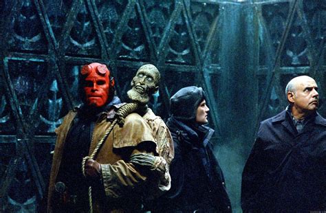 Screen Vistas: DEL TORO ROUNDTABLE: HELLBOY (DIRECTOR'S CUT)