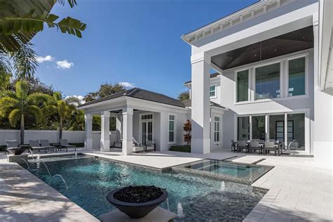 $3,500,000 West Palm Beach House Amazes you with Impressive Finishes