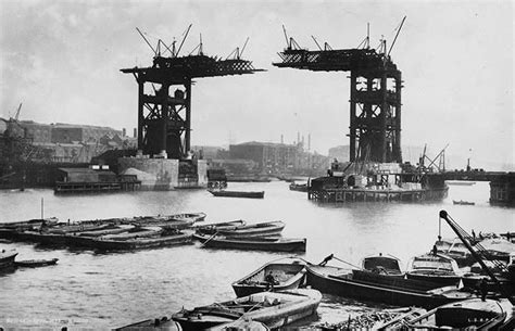 Famous Landmarks Being Built | Tower bridge, Tower bridge london, Tower ...