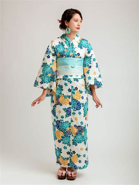 31 Traditional Japanese Kimono Patterns You Should Know | Japanese ...