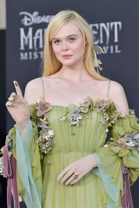 Elle Fanning Maleficent: Mistress of Evil Premiere in LA | Elle fanning maleficent, Elle fanning ...