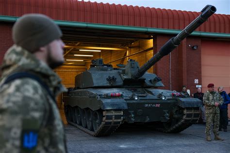 Challenger 2 Tank Destroyed in Ukraine, a First From Enemy Fire - Bloomberg