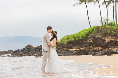 Hurricane Lighting ~ Mariela & Jason's Maui Beach Wedding Photography