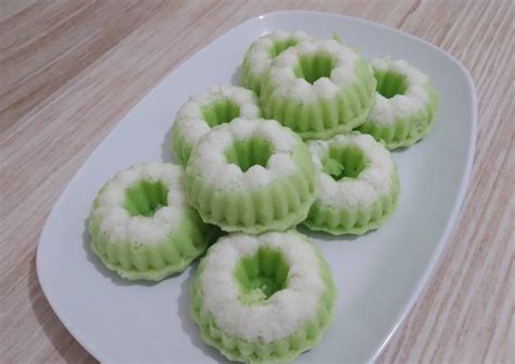 7 Cara Masak Kue Putu Ayu yang Mudah - cookandrecipe.com