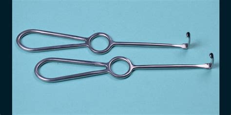 Langenbeck Right Angle Retractor - KDB SurgiPharma Surgical Instruments Manufacturer Supplier ...