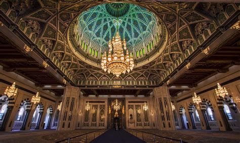 Chandelier at the Sultan Qaboos Grand Mosque