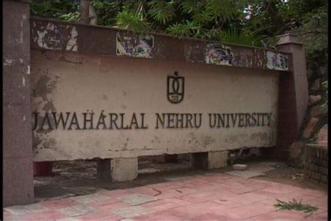 JNU professor gets notice for addressing students - Muslim Mirror