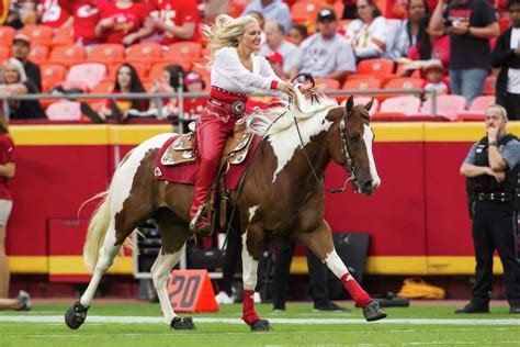 Kansas City Chiefs mascot will no longer run at Arrowhead Stadium