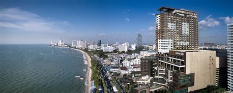 Hilton Pattaya - Compare Deals