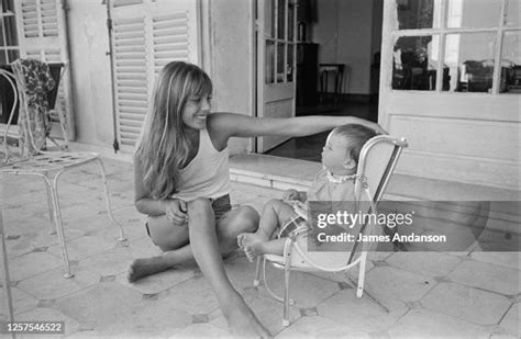 Jane Birkin Photos and Premium High Res Pictures - Getty Images