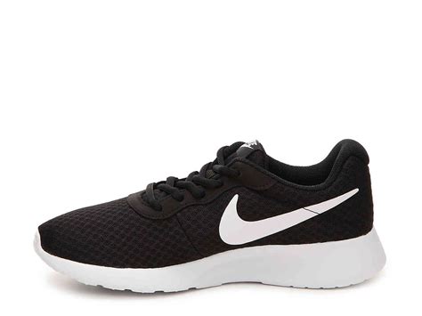 Nike Tanjun Sneaker - Women's | Womens sneakers, Sneakers, Nike