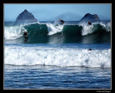 New Zealand see's some of the best waves you can imagine! Check out these surfers rip along the ...