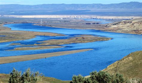 Hanford Reach - B Reactor Museum Association