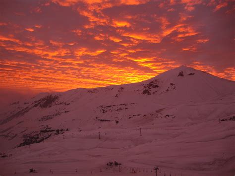 Valle Nevado Ski Resort Guide | Snow-Forecast.com