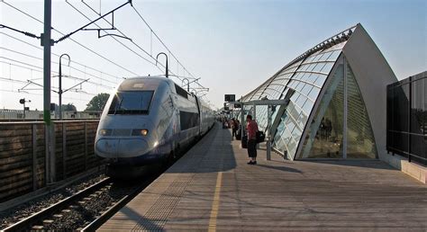 Get itineraries to/from Gare d'Avignon TGV Train Station. Find local transport options, in ...