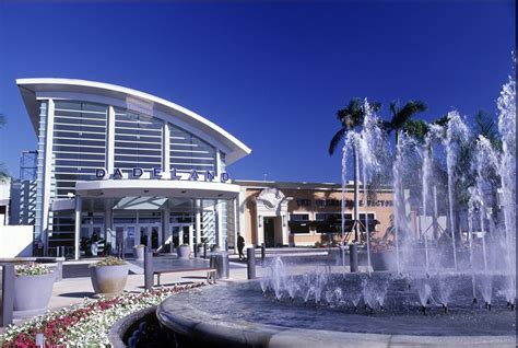 Dadeland Mall (Miami, Florida) | Miami shopping, Miami malls, Miami travel