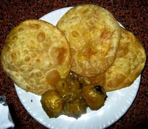 20 Places In Kolkata For The Best Bengali Snacks! - Crazy Masala Food