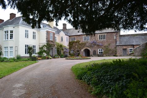 Tiverton Castle: An Idyllic Escape in Devon