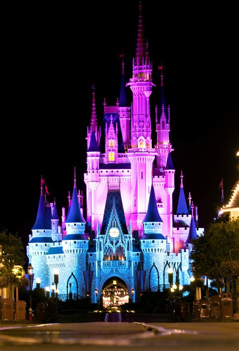 Cinderella Castle At Main Street's End - Disney Tourist Blog