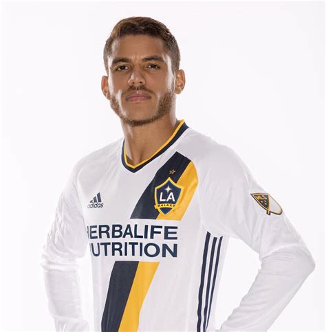 Jonathan Dos Santos Officially Announced As An LA Galaxy Player