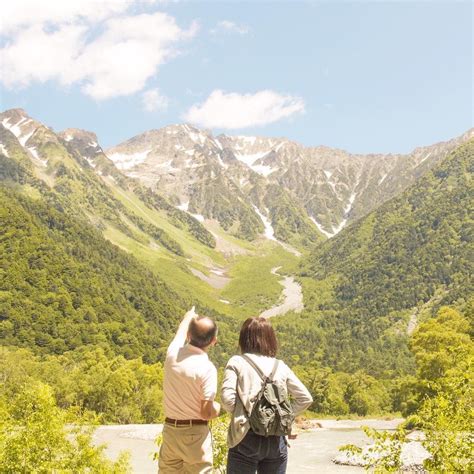 Kamikochi: hiking in the Japanese Alps – The Wandering Suitcase | Japan tourist, Japan beach ...