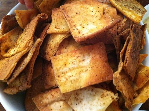 Homemade Pita Chips | Two Chums