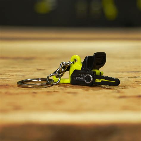 MINI’s Chainsaw Keyring | RYOBI