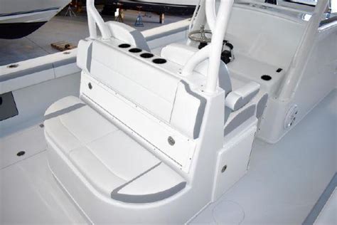 39 2023 Yellowfin 39 Center Console | Spring Lake, MI Marina and Boat Sales | Shop Center ...