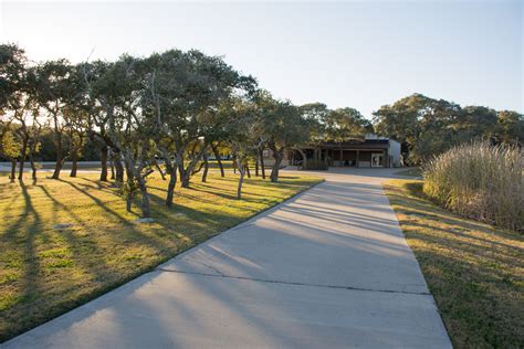 Majestic Oak RV Resort - 5 Photos, 9 Reviews - Rockport, TX