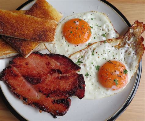 Proper Ham & Eggs | The English Kitchen