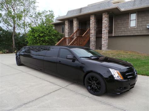 Black Knight” 12 Passenger Limousine | Clean Ride Limo