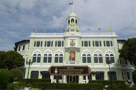 King Prajadhipok Museum | touristbangkok.com | Bangkok Museums