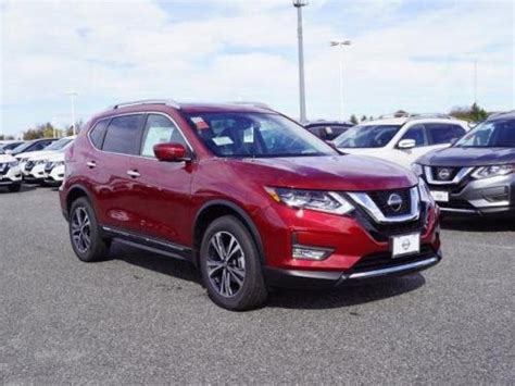 Photo Image Gallery & Touchup Paint: Nissan Rogue in Scarlet Ember (NBL)