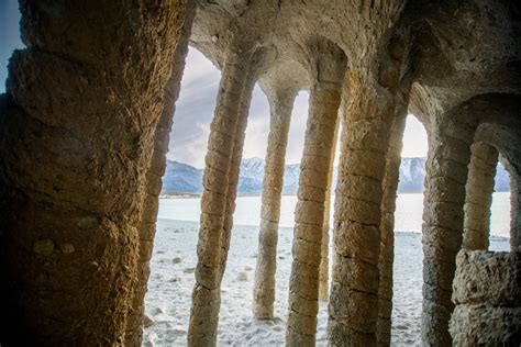 How to Find the Elusive Stone Columns of Crowley Lake on US 395 - That ...