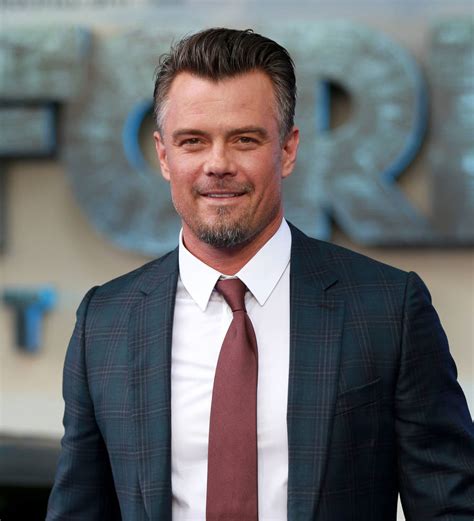 Josh Duhamel set to receive honorary doctorate | Young Hollywood