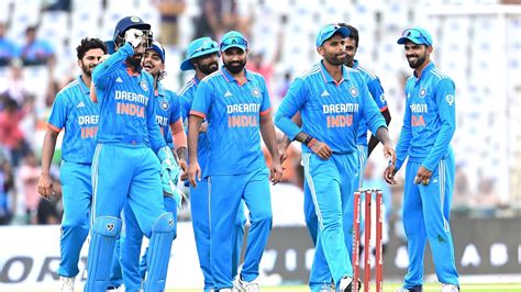 India dethrone Pakistan in ODIs, script history by becoming No.1 across formats | Crickit