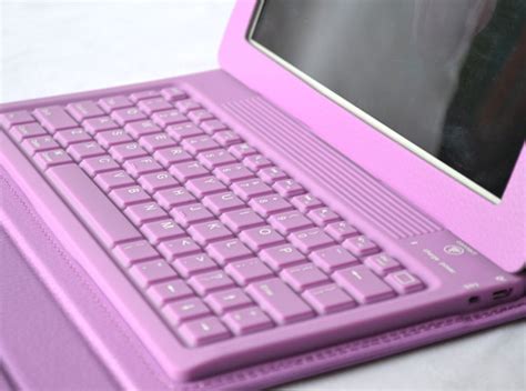 cheap-cool-ipad-5-cases-with-keyboard-IP506-light-purple_16