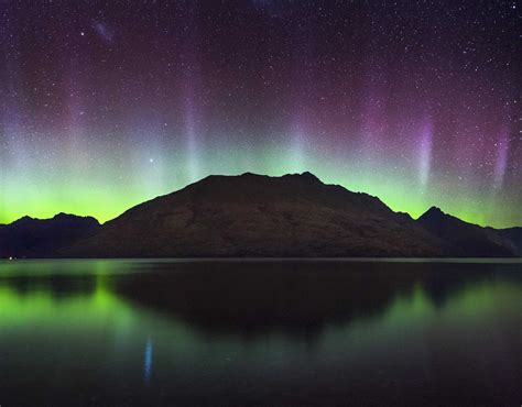 The 8 Best Places to See the Southern Lights in New Zealand This Winter (2024)