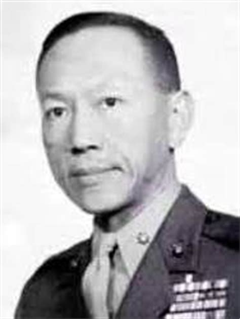 9 Major Kurt Chew-Een Lee, USMC ideas | usmc, marine officer, chinese american